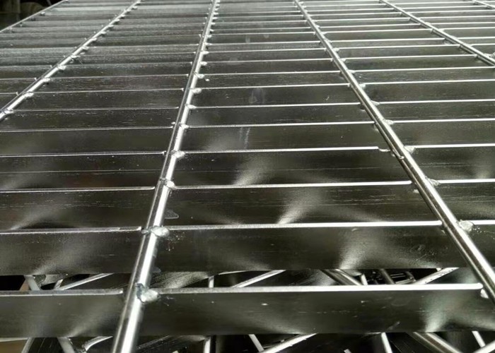 Stainless Steel 316 Galvanized Bar Grating Non Flammable metal grating platform