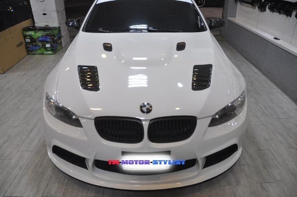Quality BMW E92 335 Purely Carbon fiber Hood -Vorsteiner- Vented for sale