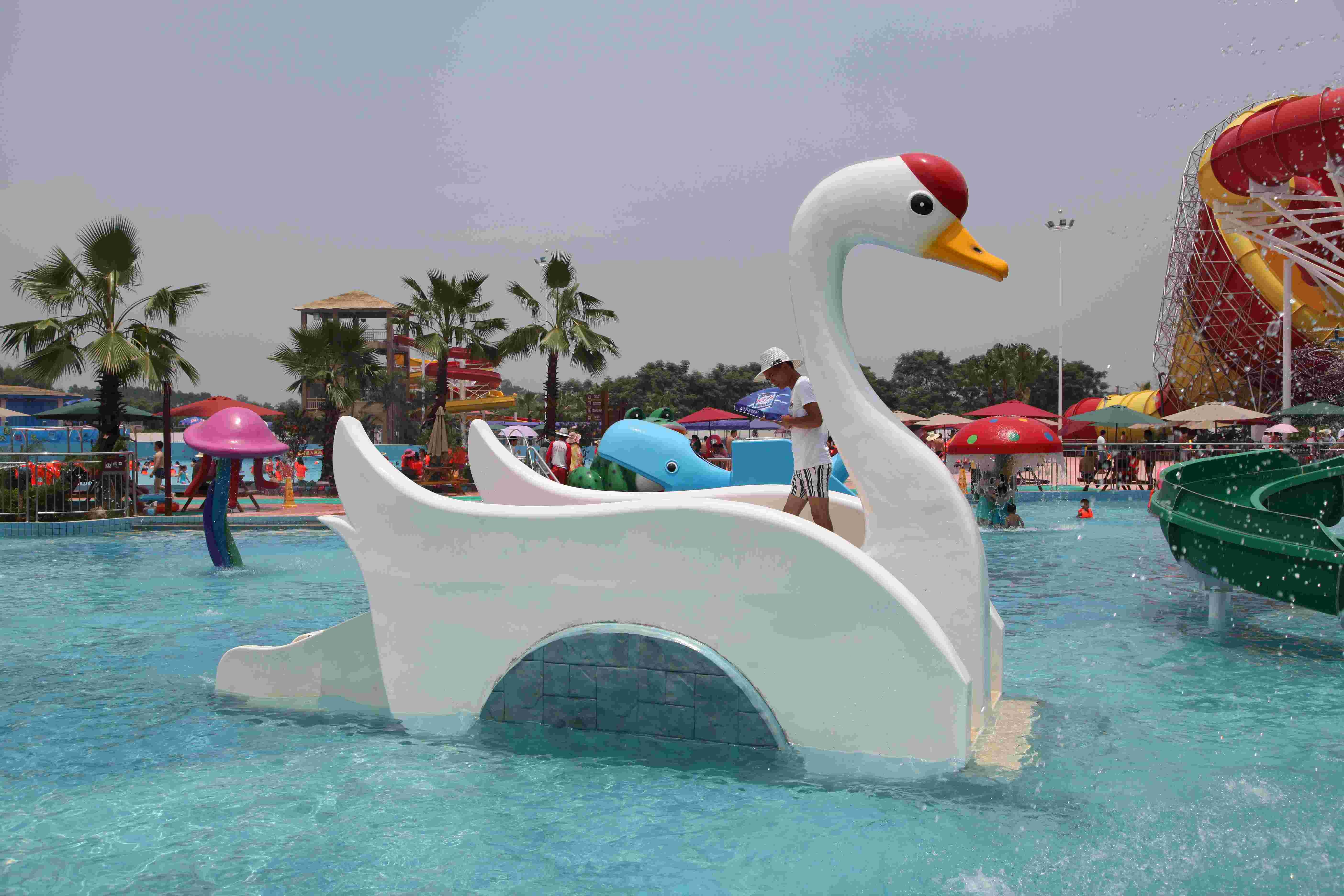 Water Park Equipment Small Swan Kids Water Slide, Fiberglass Water Pool Slides For Kids