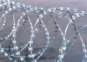 China BTO-22 Barbed 2.5mm Concertina Razor Wire For Farm Fence wholesale