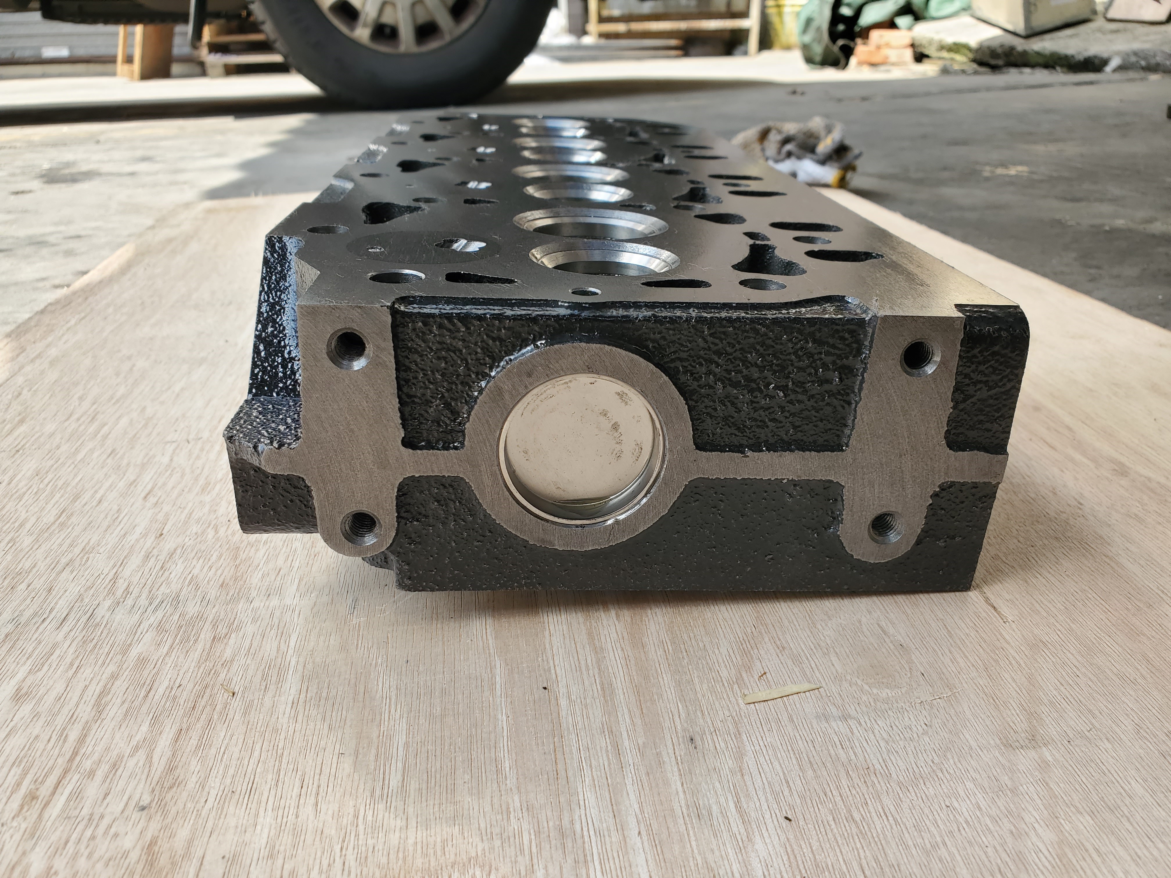 78990-311100 Yanmar Engine Cylinder Head Model 4d94e Made Of Cast Iron