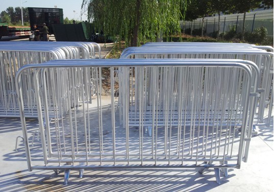 Crowd Control Barriers For Pedestrian, Removable Fence , Portable Fence Available in Any Size Contact us