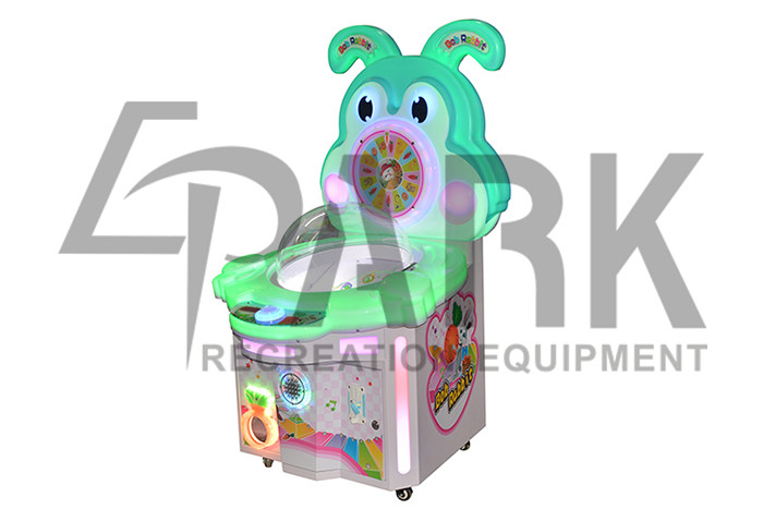 Bob Rabbit Appearance Crane Game Machine For Tourist Attractions / KTV