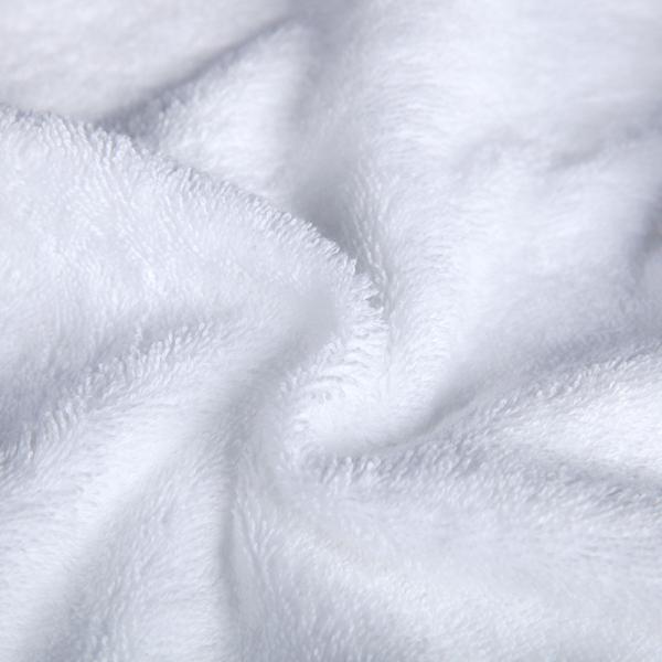 Hotel and Household Pure Cotton Towels with Custom Logo in White Color Scheme