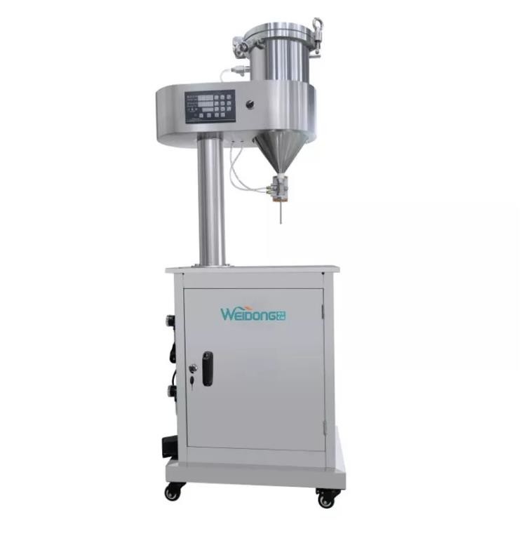 Small Semi Automatic Filling Machine Water Seay Operation