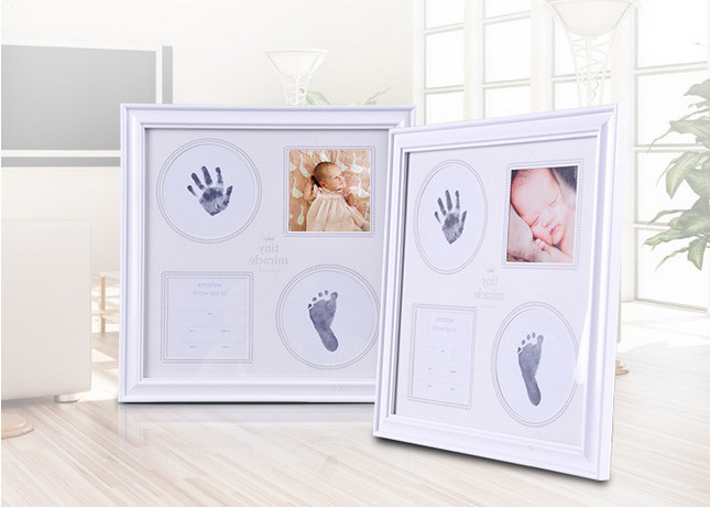 Eco Friendly Baby Hand and Footprint Photo Frame Ink Pad Kit For Newborn Baby