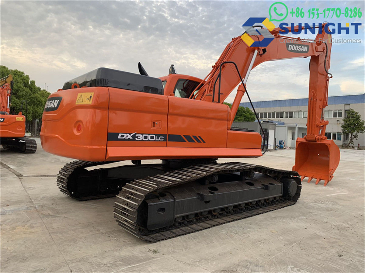 30ton Used Excavator Machine Original Korea Doosan DX300LC Second Hand Crawler Hydraulic Excavator