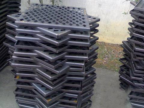 China ZPSS Factory price Manufacturer Supplier square hole perforated metal sheet 6 mm stainless steel plate