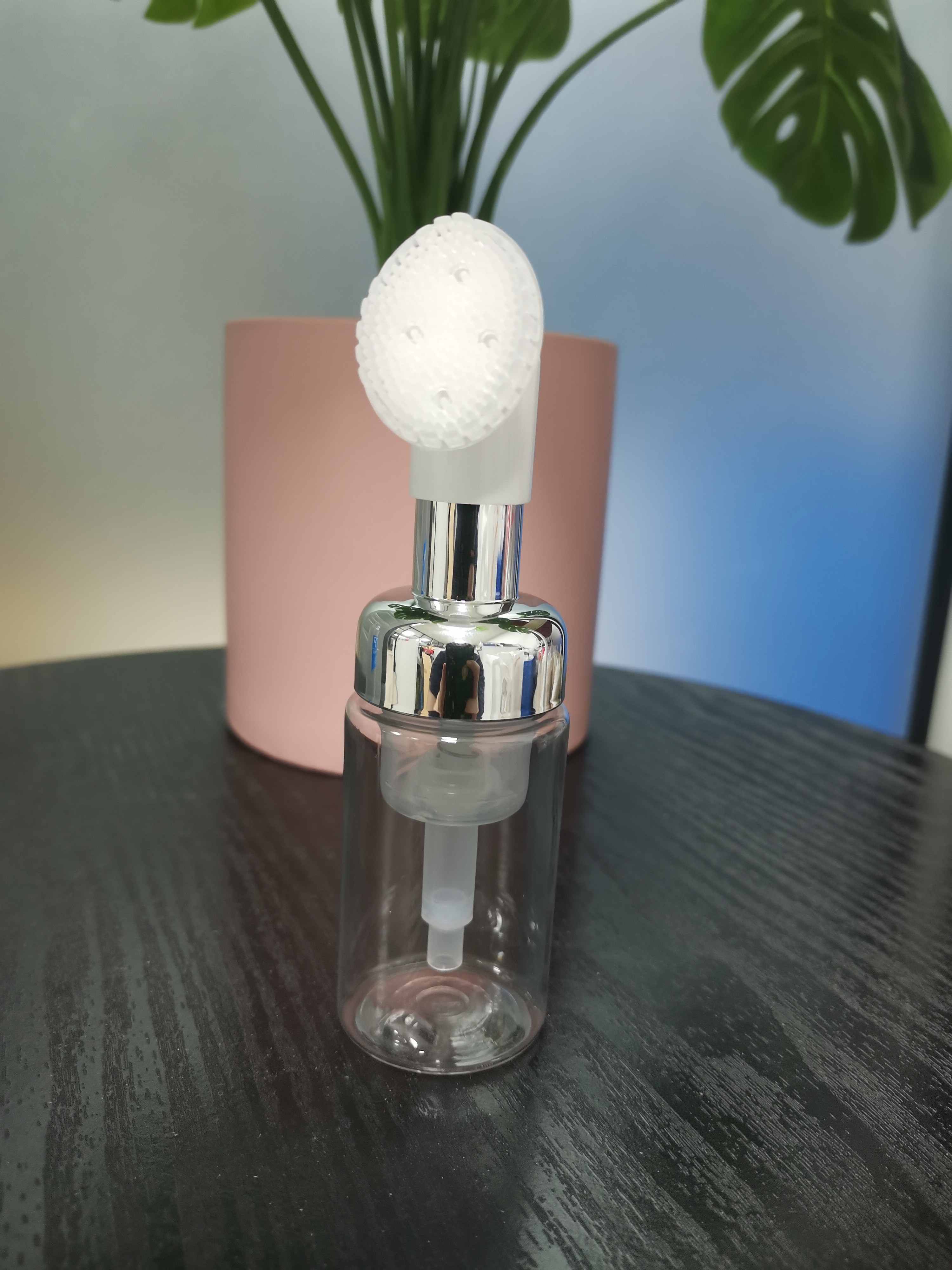 30mm Foam Pump With Clear Overcap 0.4 CC Output Custom Color Matching For Foam Product Dispensing
