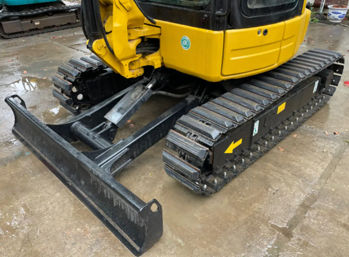 New Arrival Used Excavator Cat 304CR Crawler 4 Ton Mini Secondhand Diggers