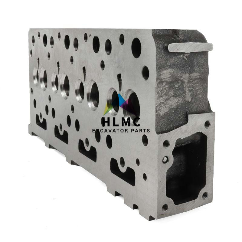 Engine Spare Parts Cylinder Head 15422-03040 Kubota V1702 Diesel Engine