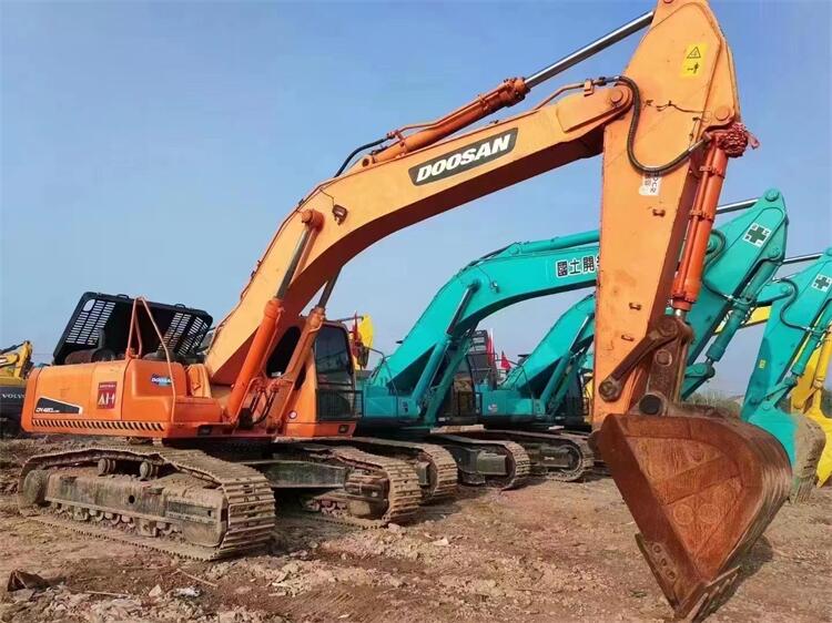 Used Doosan DX 420 Excavator 2019 Year Model Good Condition Low Hour Made in Korea