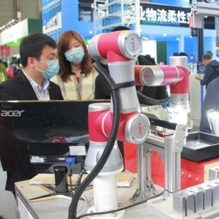 1327mm Reach 6 Axis Robotic Arm For Automatic Welding Robot