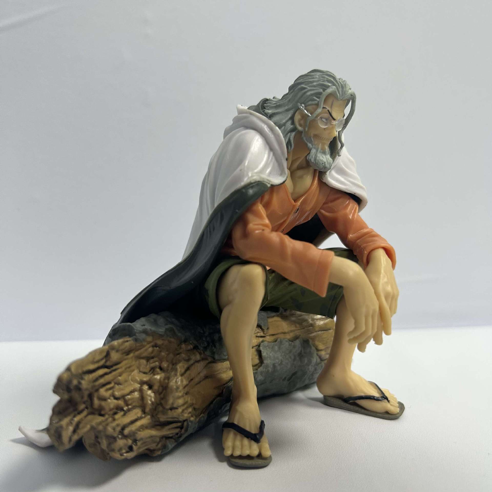 Unisex Collectors Sitting Position Raleigh Anime Heroes Game Figurines for Collecting