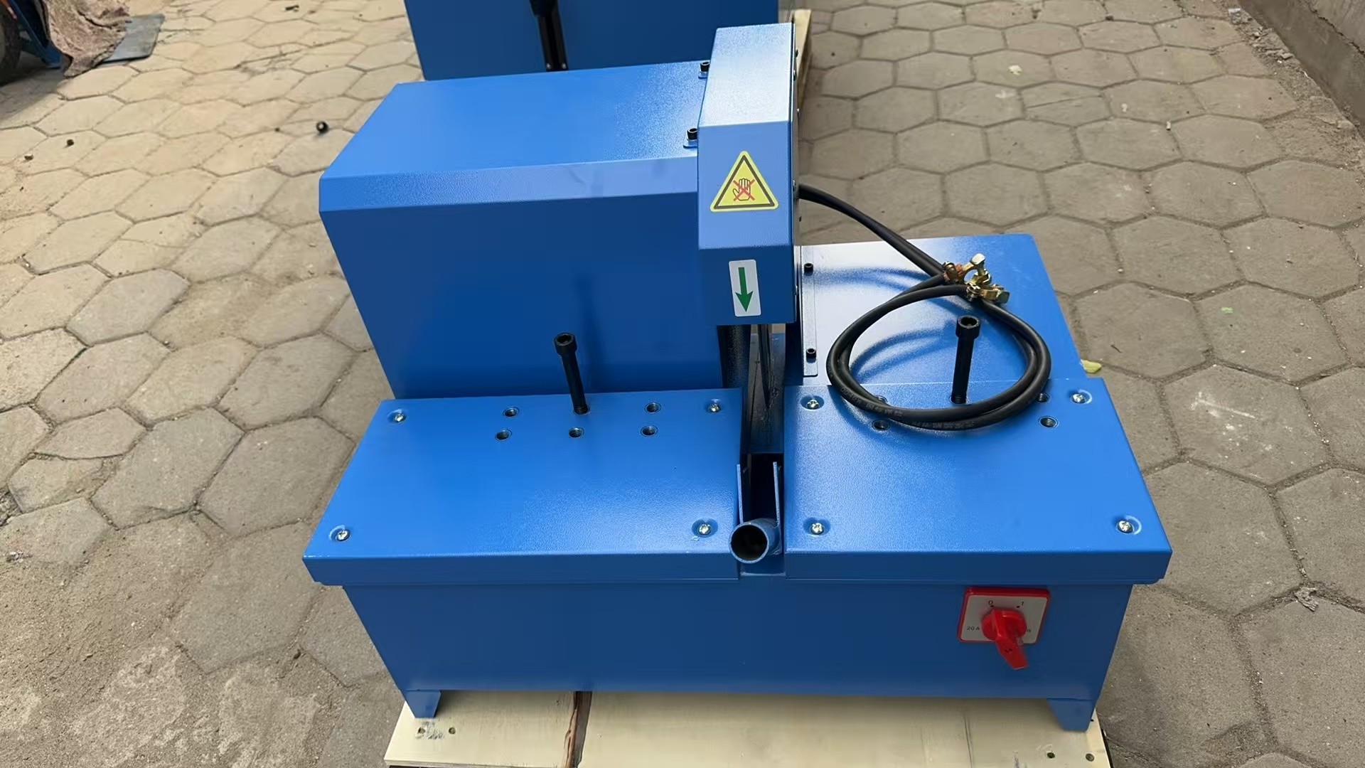 12v Voltage Car Loading Braided Automatic Rubber Hose Cutter Easy Operating 1/4 To 2 Inch Tube Hose Cutting Machine/Hose Cutter