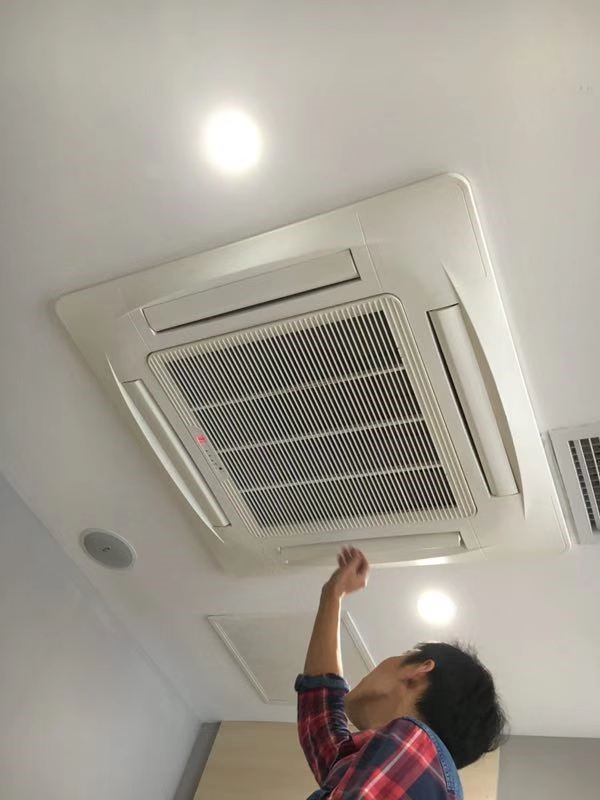 3KW 12.6KW Chilled Water Fan Coil Unit Ceiling Mounted Cassette Type FCU