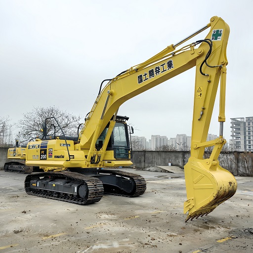 20 Ton Used Komatsu PC200-8 Excavator in Good Condition with Original Hydraulic Valve