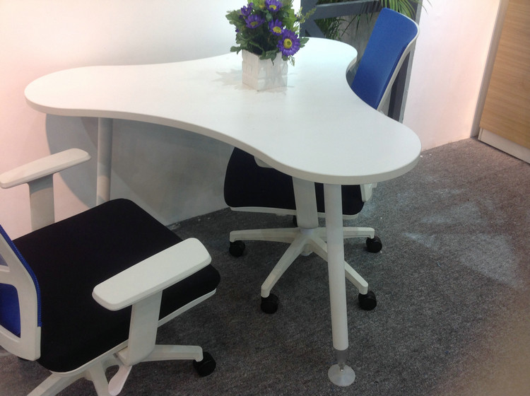Panel Wood Style Melamine Conference Table E1 Environmental For Office / Home