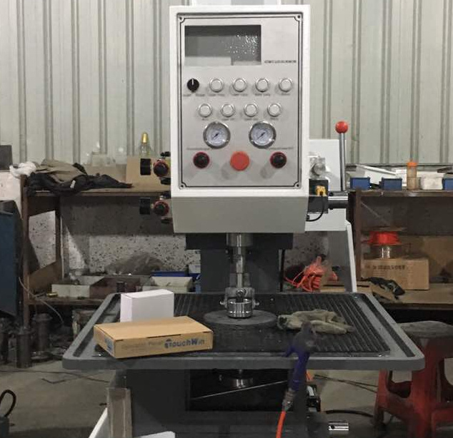 Automatic Glass Hole Drilling Milling Grinding and Polishing Machine for Shower Room/Bathroom Glass