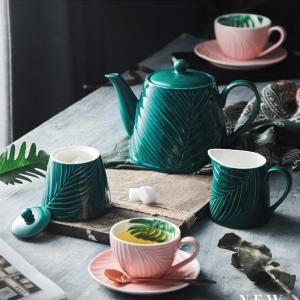China Lead Free SGS 850cc Porcelain Coffee Dinnerware Teapot wholesale