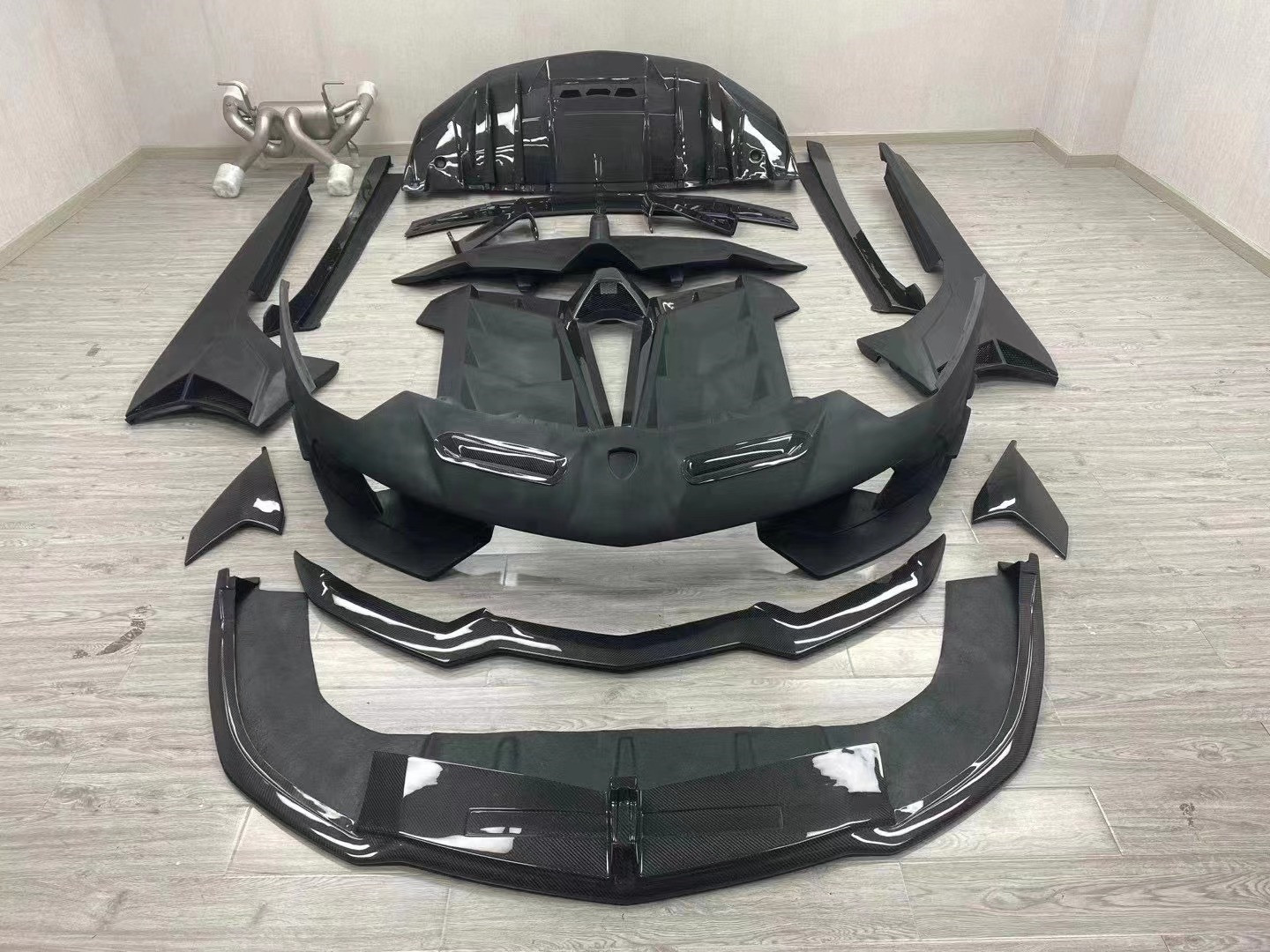 For Lamborghini Aventador LP700 LP720 Carbon Fiber Body Kit Aventador Upgraded SVJ Style Front and Rear Bumper Spoiler Body Kit