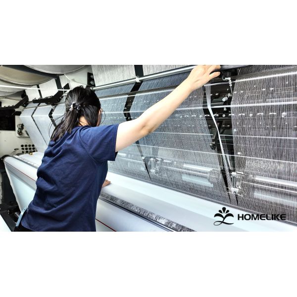 Chenille Sofa Fabric with 142cm Width, Pilling Resistance, and Excellent Cleanability for Upholstery and Home Textiles