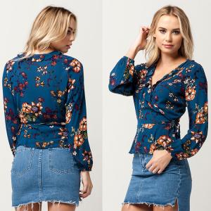 China Latest Long Sleeve New Design Floral Printed Tops wholesale