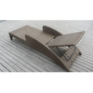 Contemporary Resin Wicker Sunlounger , Folding Beach Lounge Chair