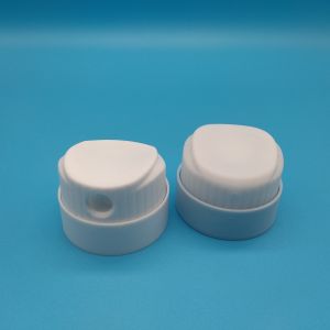 Continuous Mist Moisturizing Sunscreen Spray Valve for All-Day Skin Protection