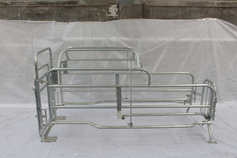 Good Welding Pig Farrowing Crate Farming Equipment Free CAD Drawing Design