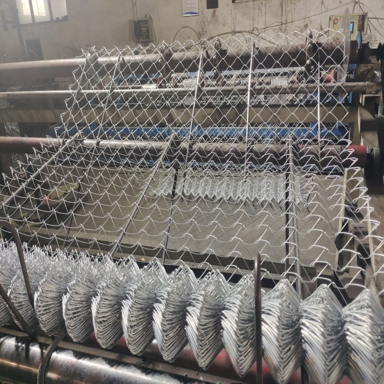 Wire Mesh Roll Fence Galvanized hook Pvc Coated Fencing Galvanized chain link fence