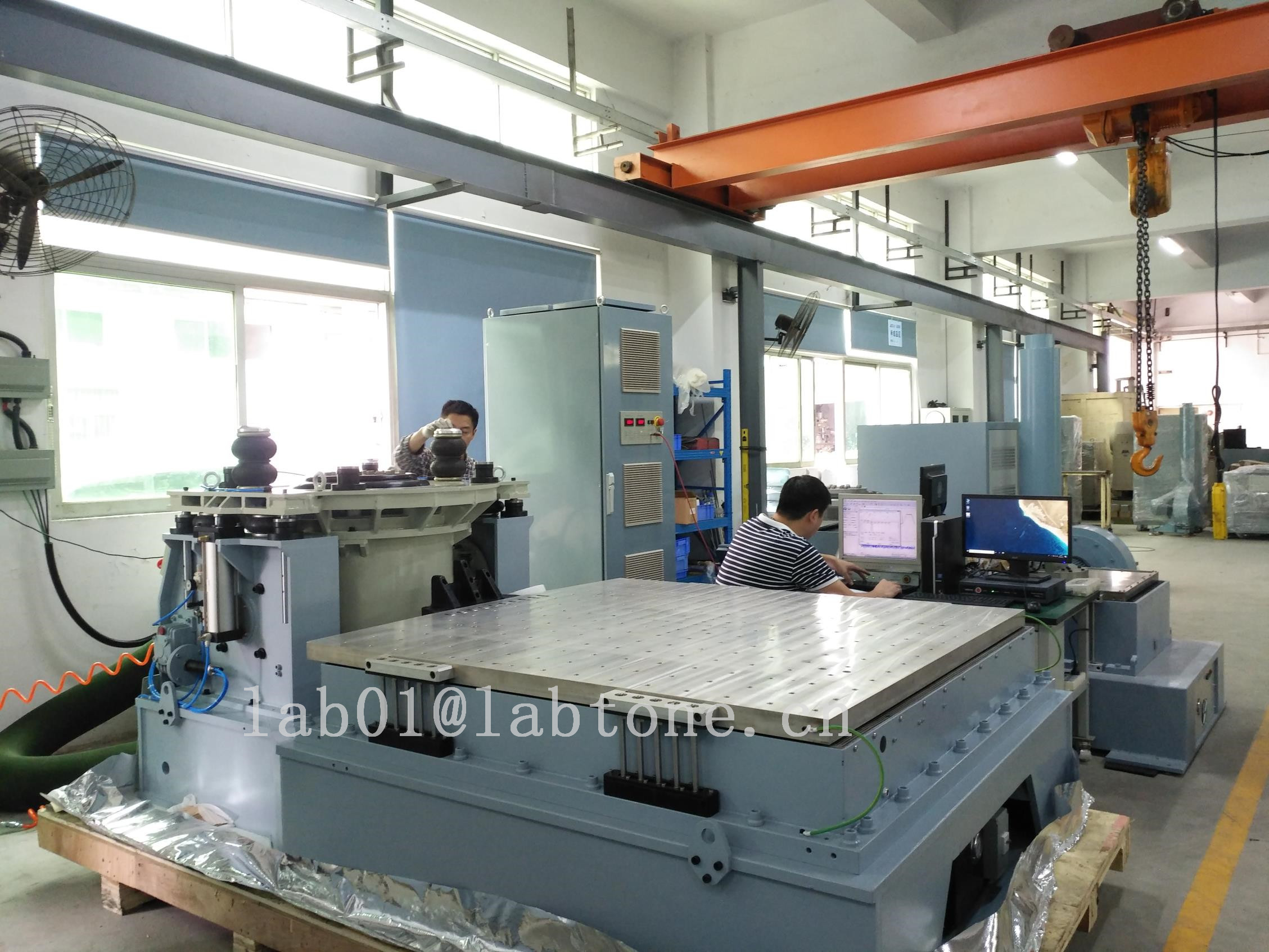 Vibration Measuring Instruments, Vibration Lab Equipment, Sine Vibration Testing