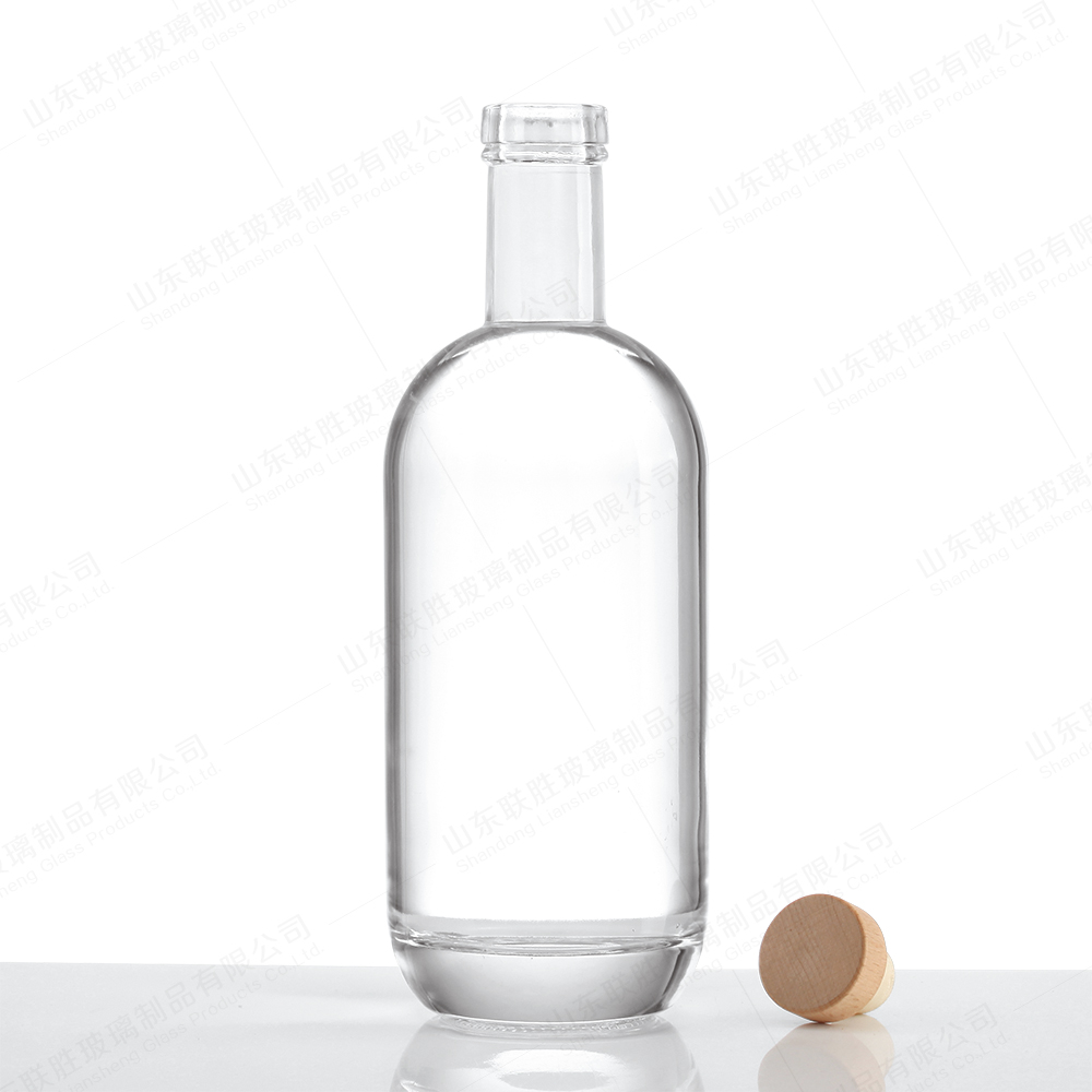 Thick Bottom And Glass Wine Bottles Customized For Whiskey Bourbon Brandy Vodka