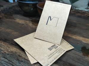 China 300gsm Kraft Paper Recycled Paper Business Cards With Pantone Printing wholesale