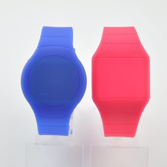 Ladies And Mens Thin Silicone Watch Various Color For Giveaway Gift