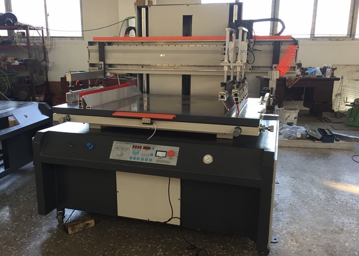 Efficient Semi Automatic Silk Screen Printing Machine With Vertical Lift Structure