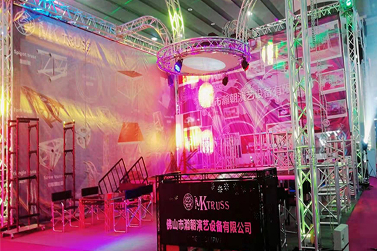100*100*1500mm Aluminum Line Array Lift Stage Truss Tower for Outdoor Event Equipment