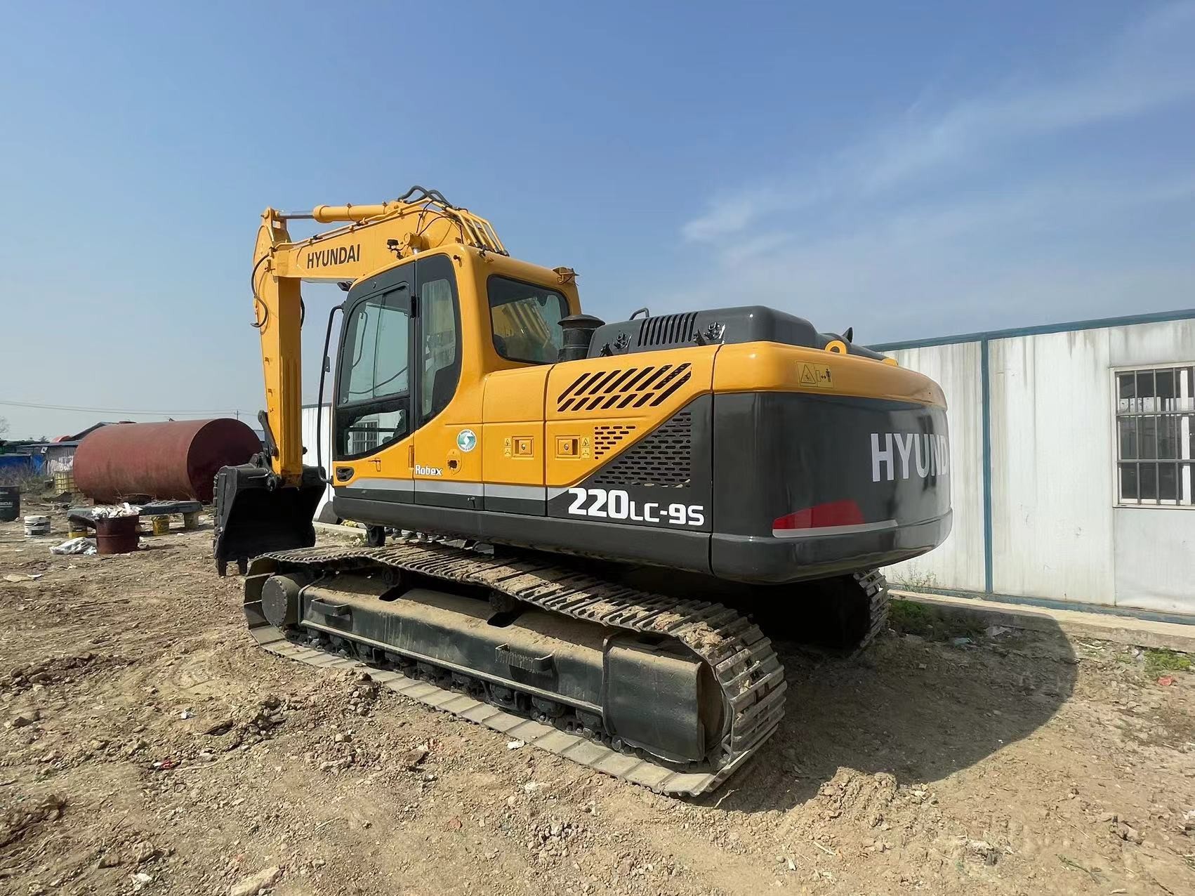 Korean 22ton Used Hyundai Excavators 220 Heavy Hydraulic Backhoe 2nd Hand Diggers