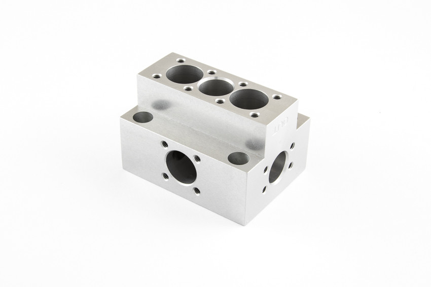 7075AL Anodized Cnc Precision Milling , Metal Milling Service Long Lifespan