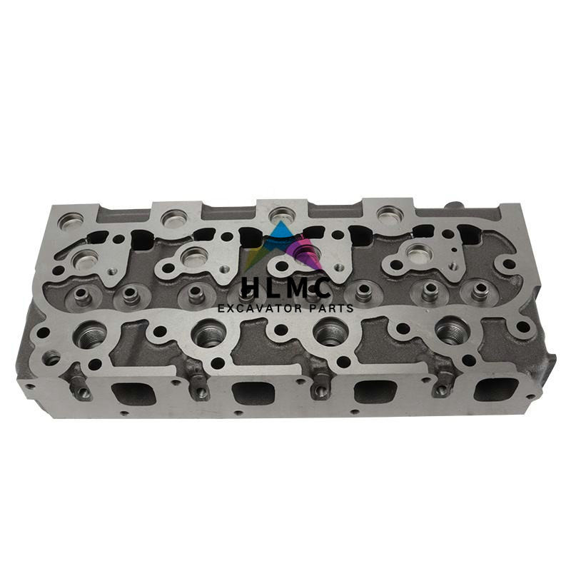 Engine Spare Parts Cylinder Head 15422-03040 Kubota V1702 Diesel Engine