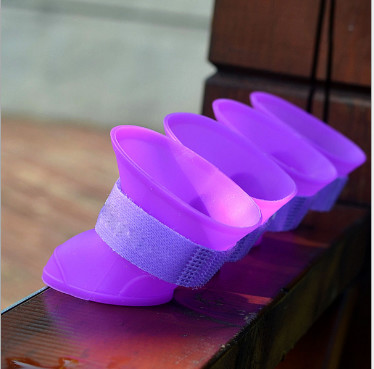 Pet supplies silicone rain boots, non-slip pet shoes, candy color fashion cute dog shoes，red,yellow,pink,black;