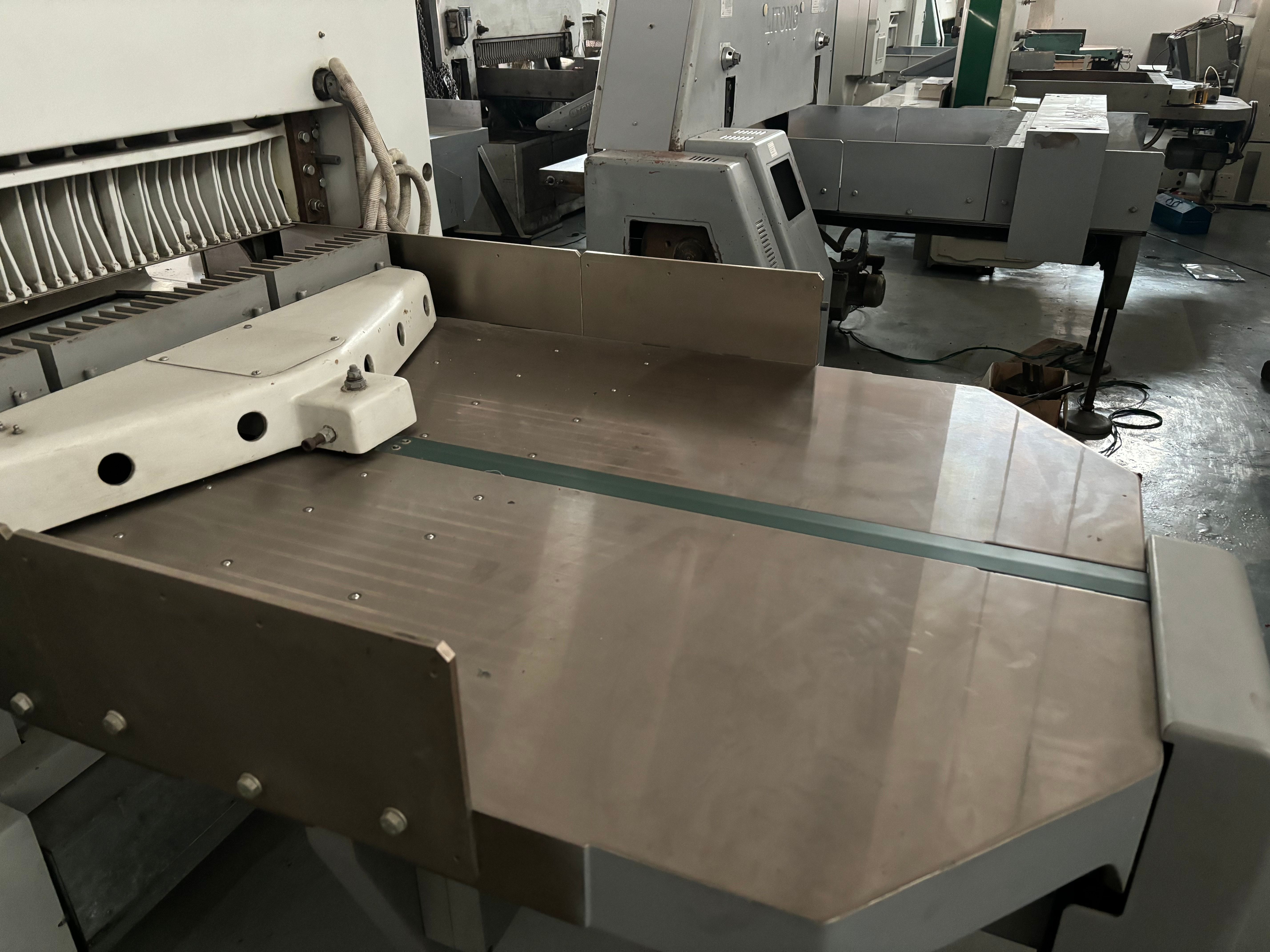 1150mm Max. Workable Width Polar 115XC Paper Cutting Machine Guillotine for Die-Cutting