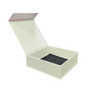 China Jewelry Watch Carton Magnetic Packaging Box Rigid White Magnetic Gift Box wholesale