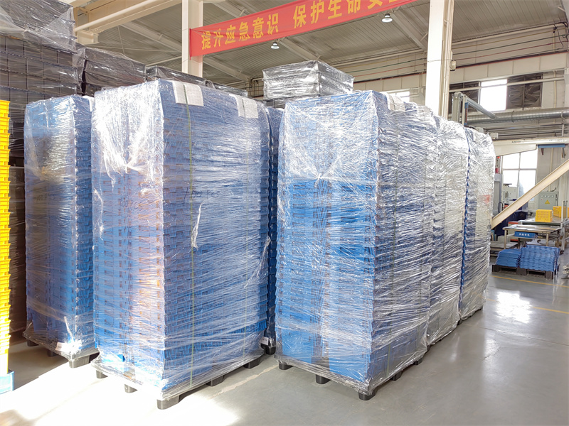 Storage and Shipping Stackable Container Moving Turnover Plastic Crate with Lid