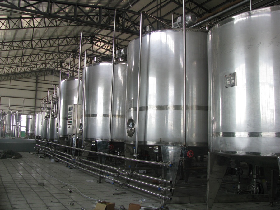 380V / 3PH/ 50HZ Refrigerated Large Milk Chiller Tank Truck for Milk Transportation