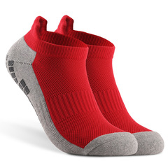 Standard Thickness Men's Anti Slip Custom Grip Sports Ankle Socks for Football Running