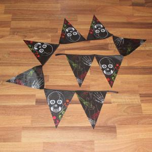 China Halloween Triangle Flag Bunting Skeleton wholesale