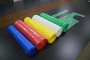 China Polythene Plastic Disposable Medical Aprons On Roll Single Use Hygiene wholesale