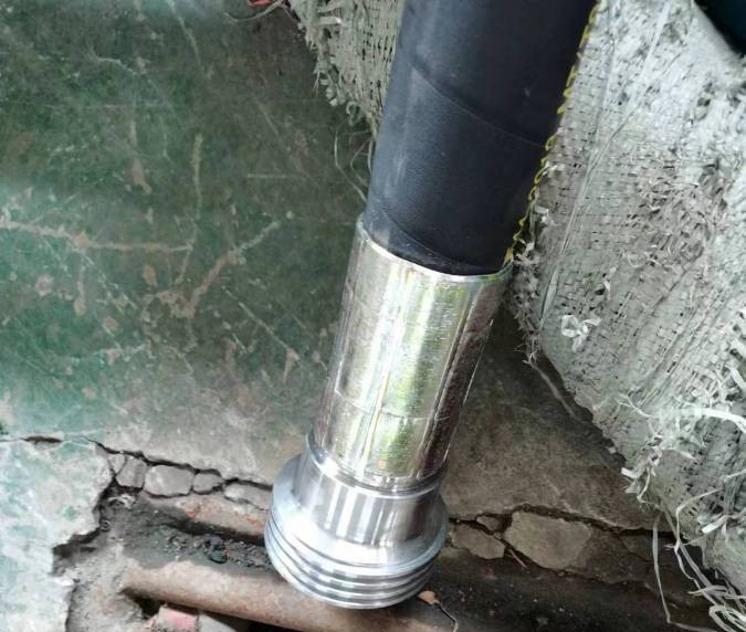 Cement Rotary Drilling Hoses Vibrator Mud Delivery Hoses