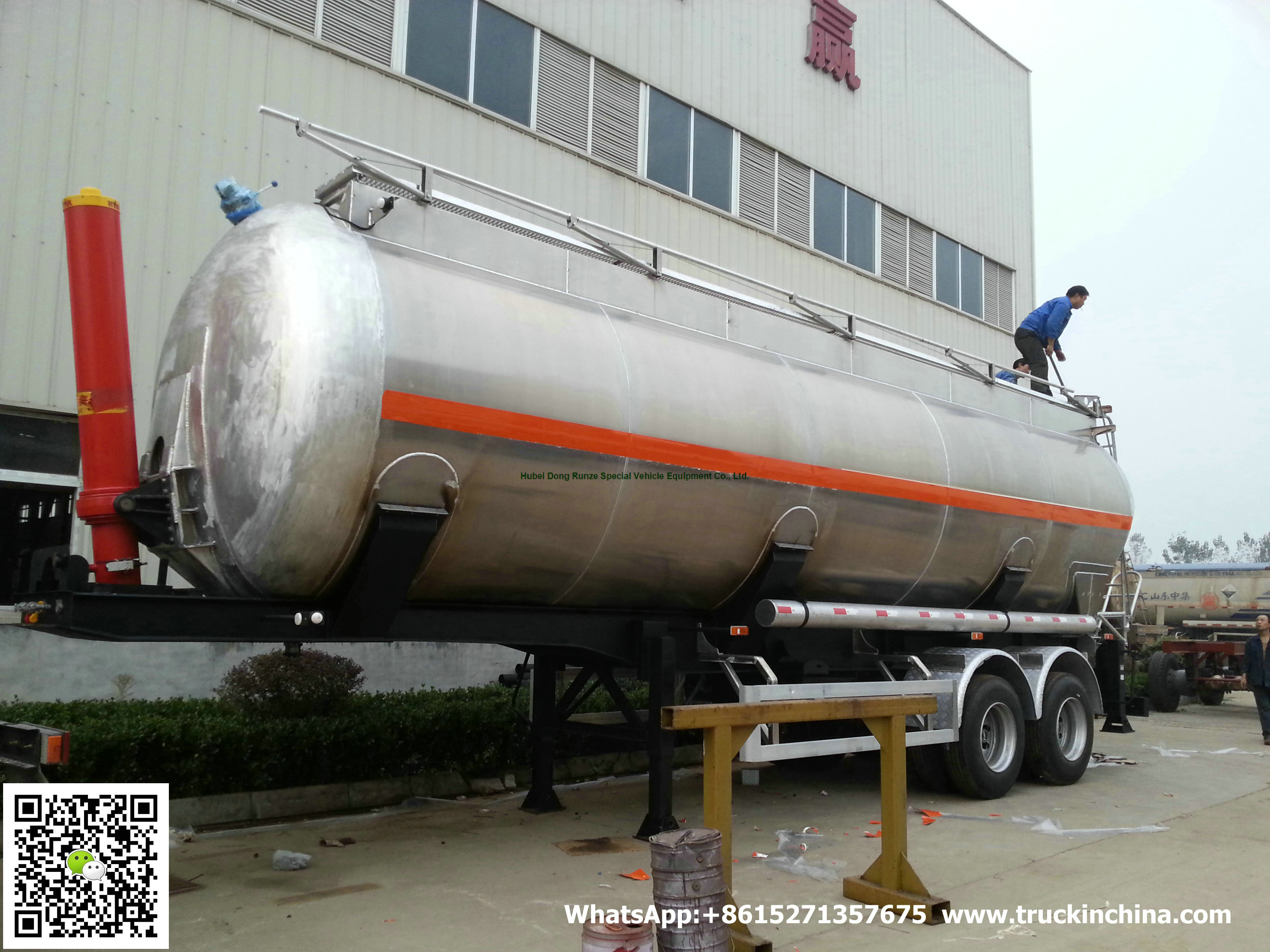 Aluminum Alloy Wheat Flour Bulk Tanker with Tipping Hydraulic Cylinder (6000USG-10000USG ）whApp:+8615271357675